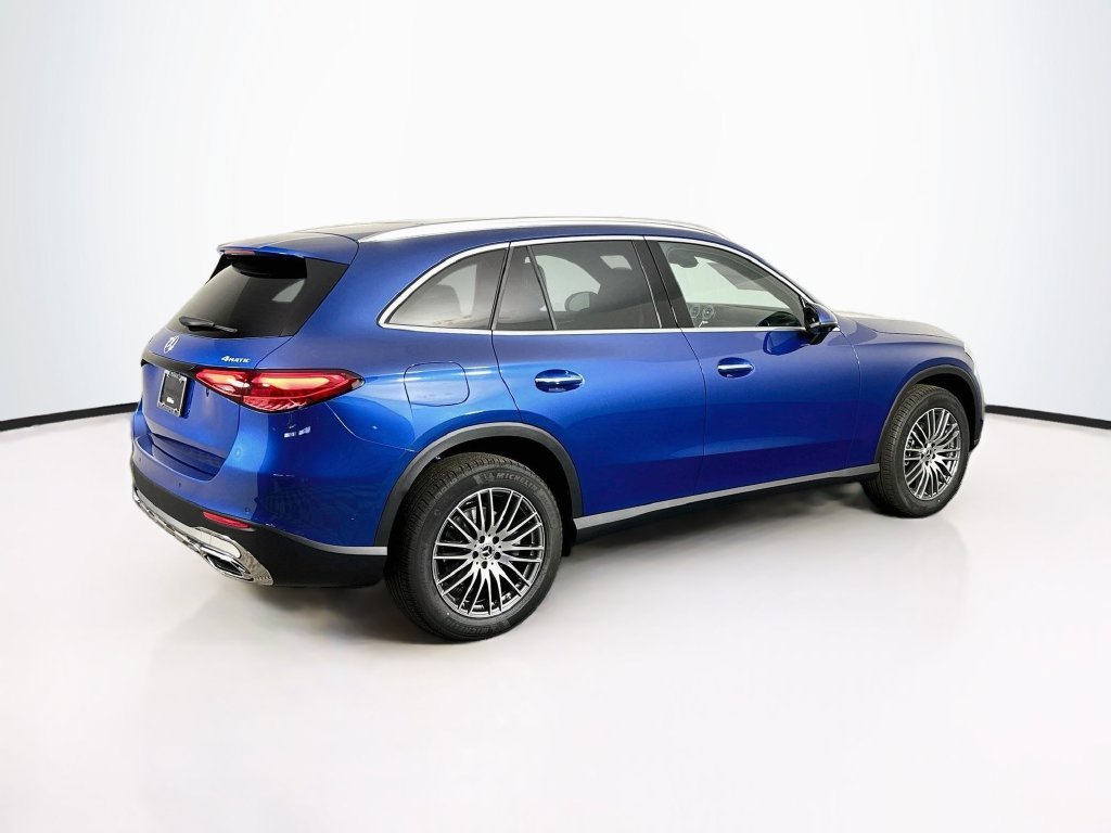 New 2027 Starling Blue Metallic Mercedes-Benz GLC 300 image 6