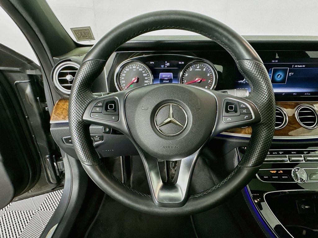Used 2017 Gray Mercedes-Benz E 300 image 8