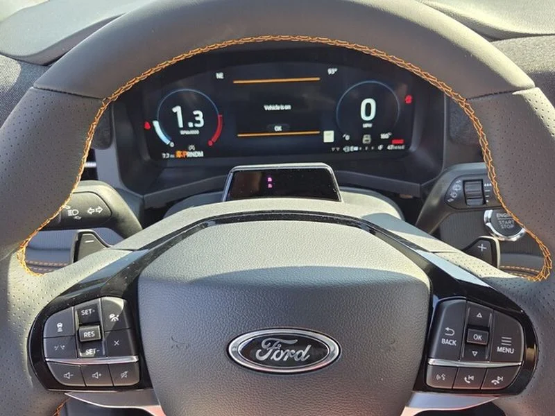 New 2026 Space White Metallic Ford Tremor® image 21