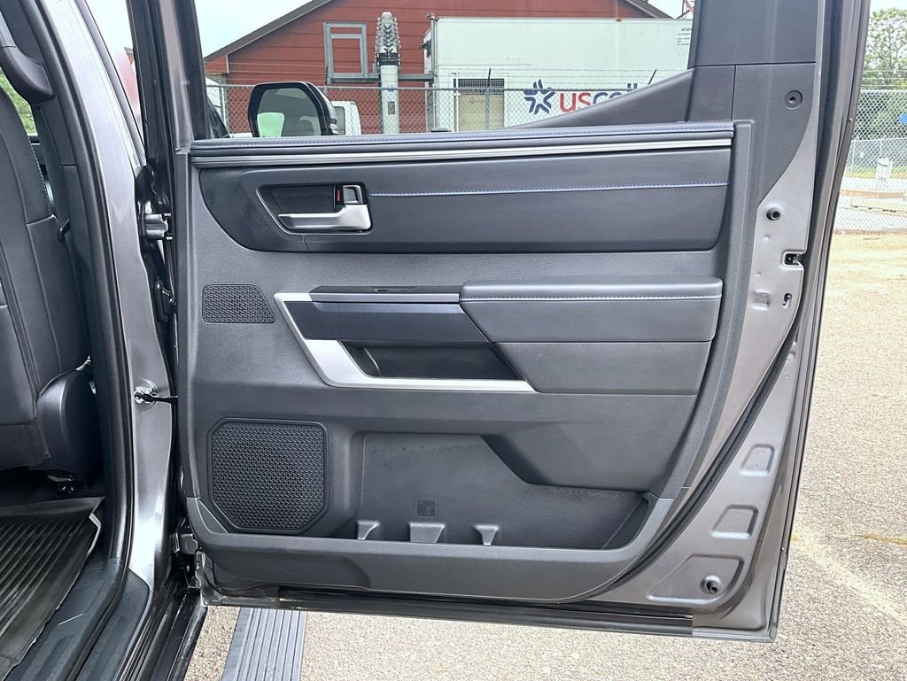 Used 2025 Gray Toyota Platinum image 17