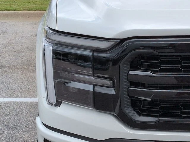 New 2026 Star White Metallic Tri-Coat Ford Lariat® image 10
