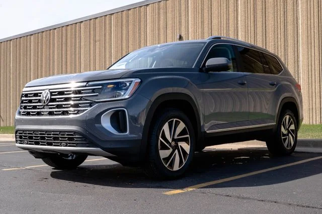 New 2026 Gray Volkswagen 2.0T SEL image 3