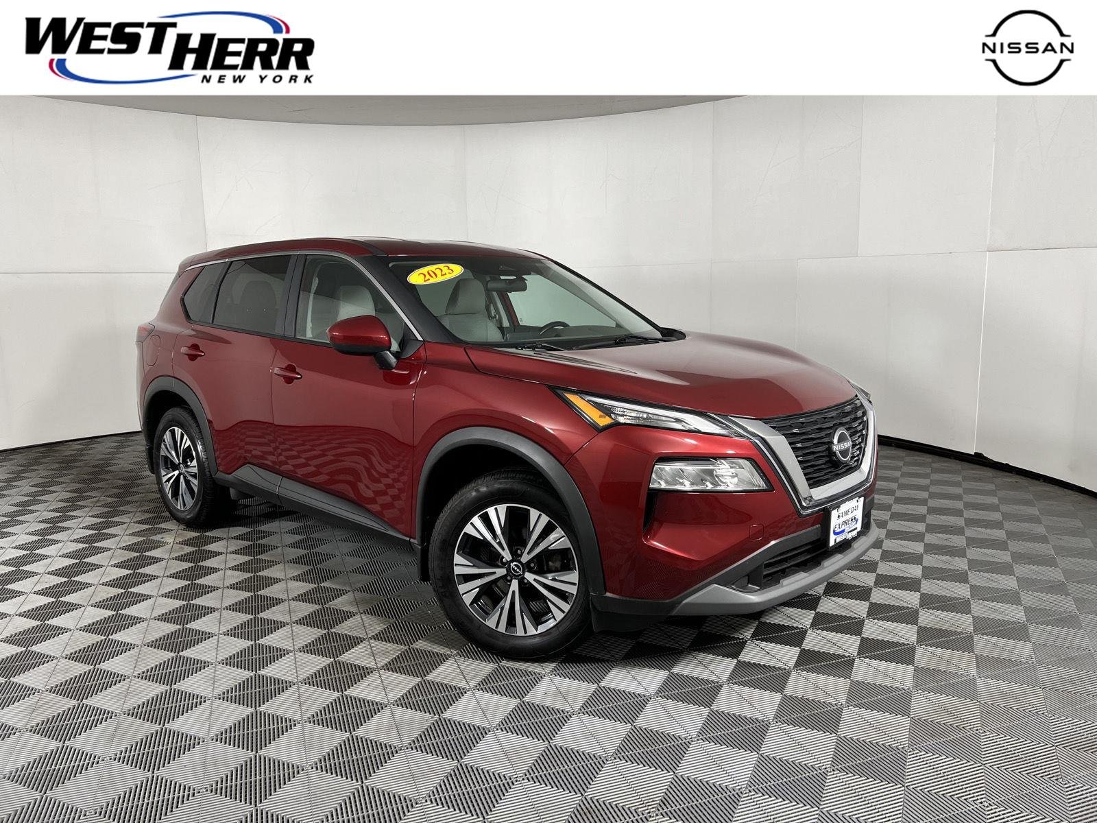 Used 2023 Scarlet Ember Tintcoat Nissan SV image 1