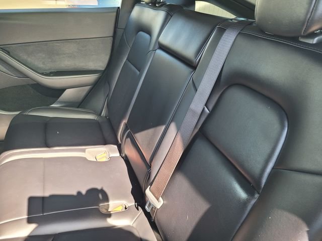 Used 2024  Tesla Long Range image 16