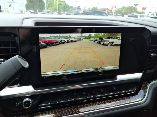 New 2026 Sterling Metallic GMC Elevation image 17