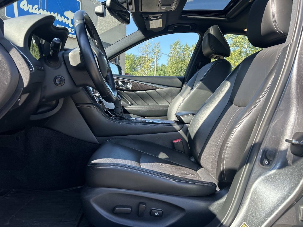 Used 2023 Gray INFINITI SENSORY image 15