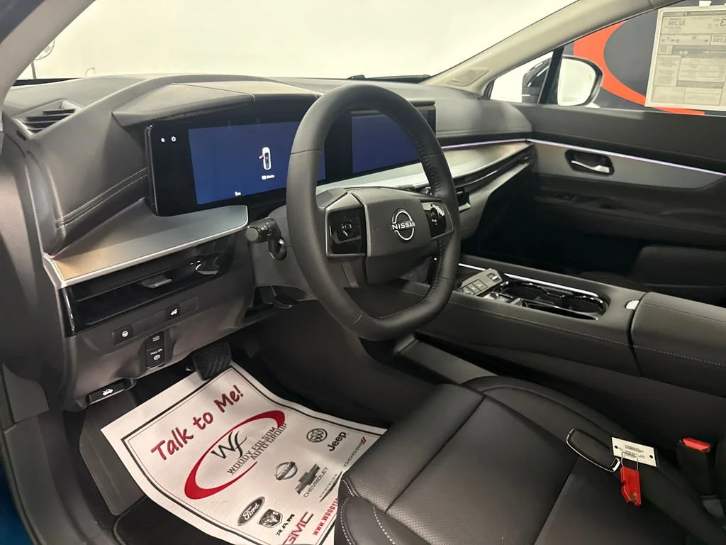 New 2026 Blue Nissan SL image 9