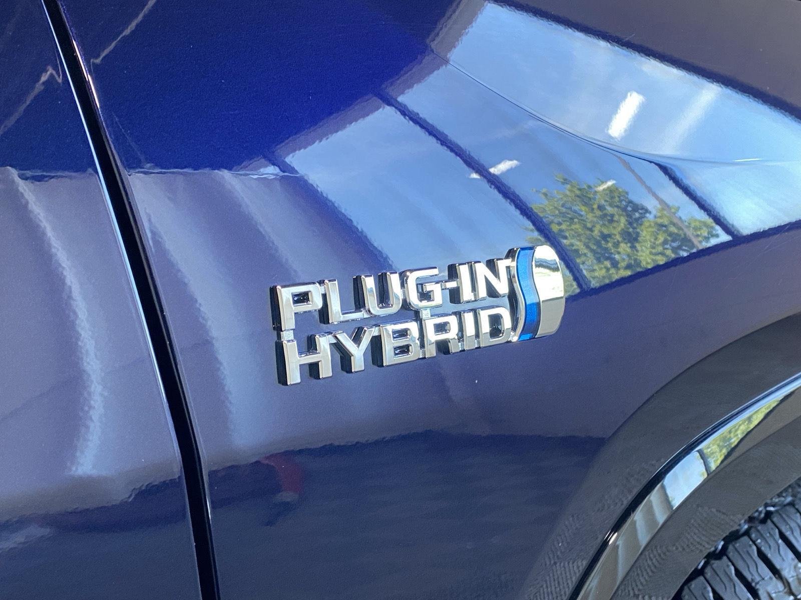 Certified Used 2024 Blueprint Toyota SE image 19