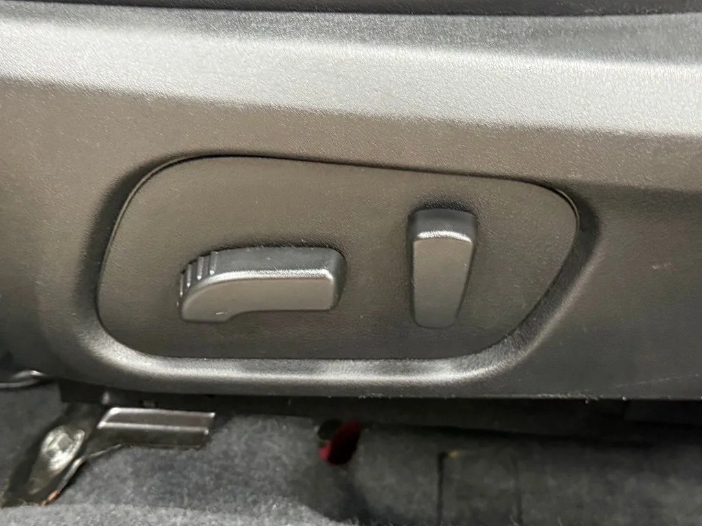 Used 2020 Red Subaru Premium image 15