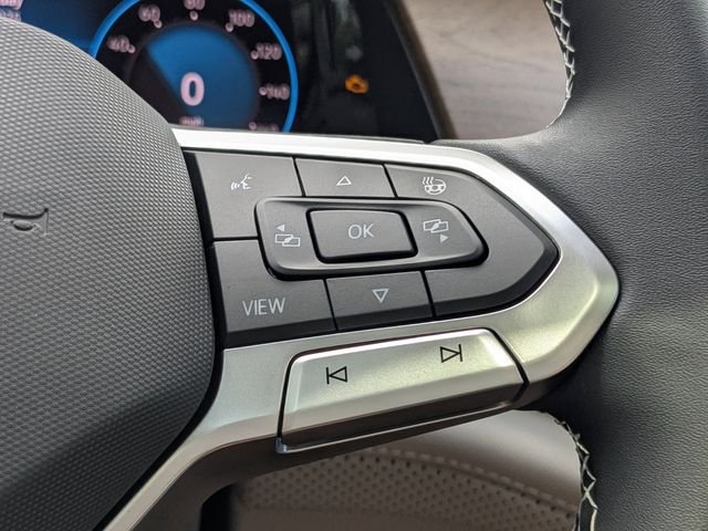 2026 Volkswagen Atlas SE w/Tech - Photo 30
