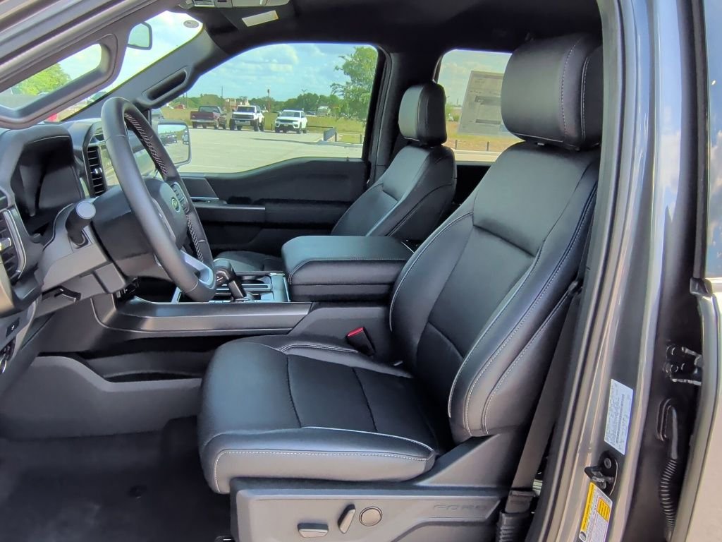 New 2026 Carbonized Gray Metallic Ford Lariat® image 13