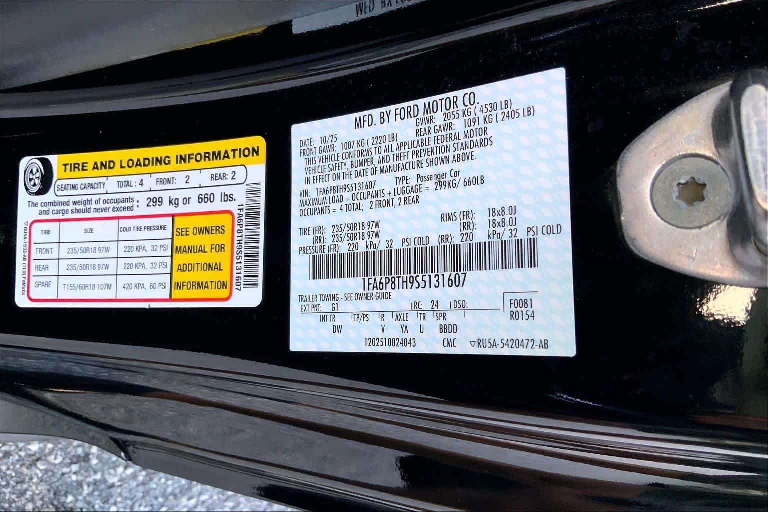 Used 2025 Shadow Black Ford EcoBoost image 30