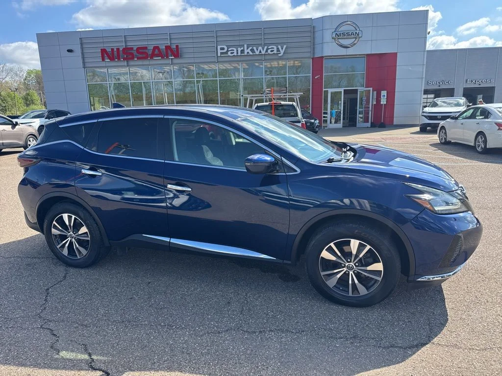 2019 Nissan Murano S AWD's photo