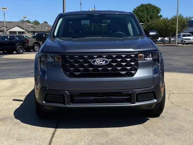 New 2026 Carbonized Gray Metallic Ford XLT image 6