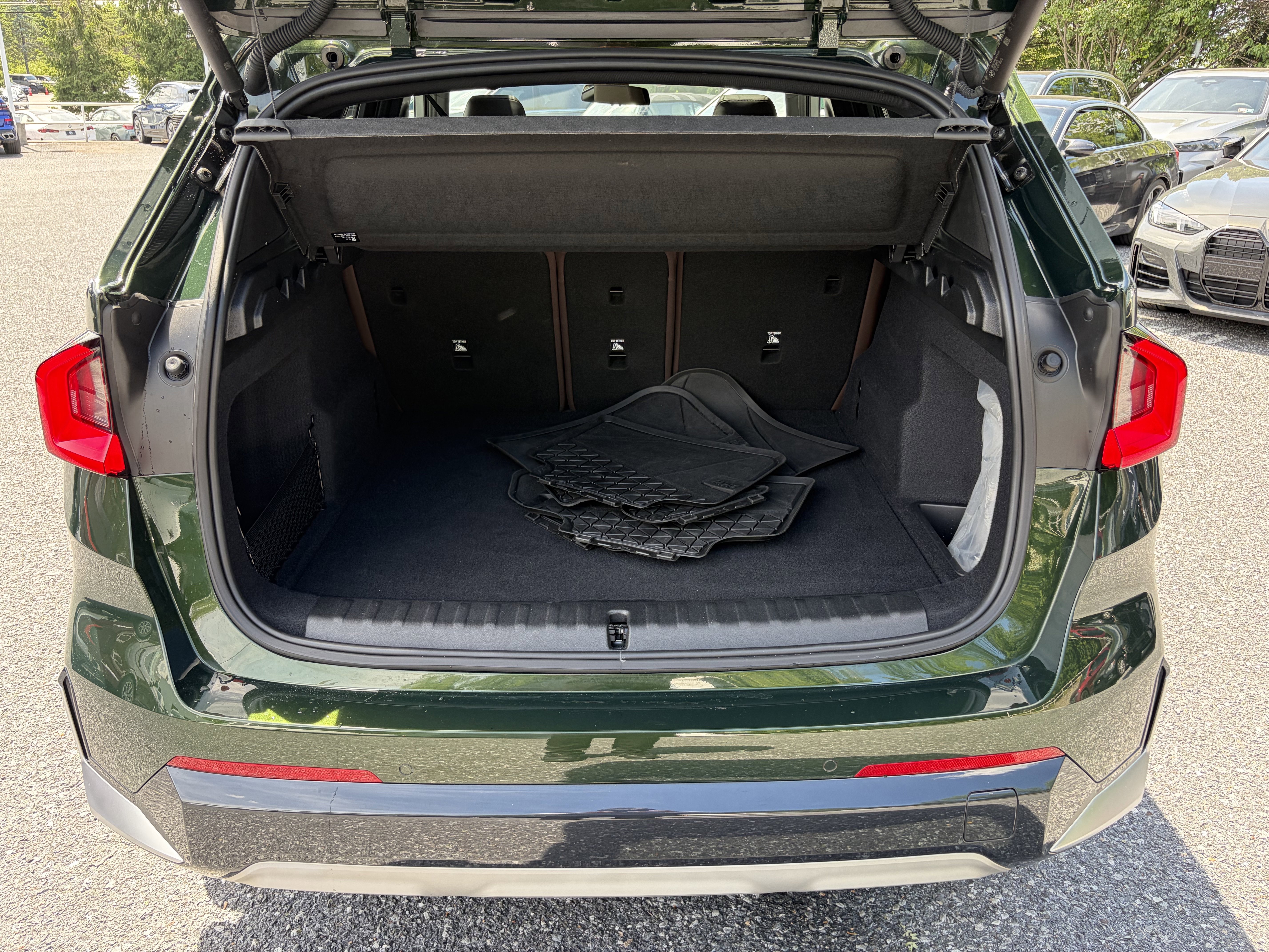 Used 2023 SAN REMO GREEN ME BMW xDrive28i image 8