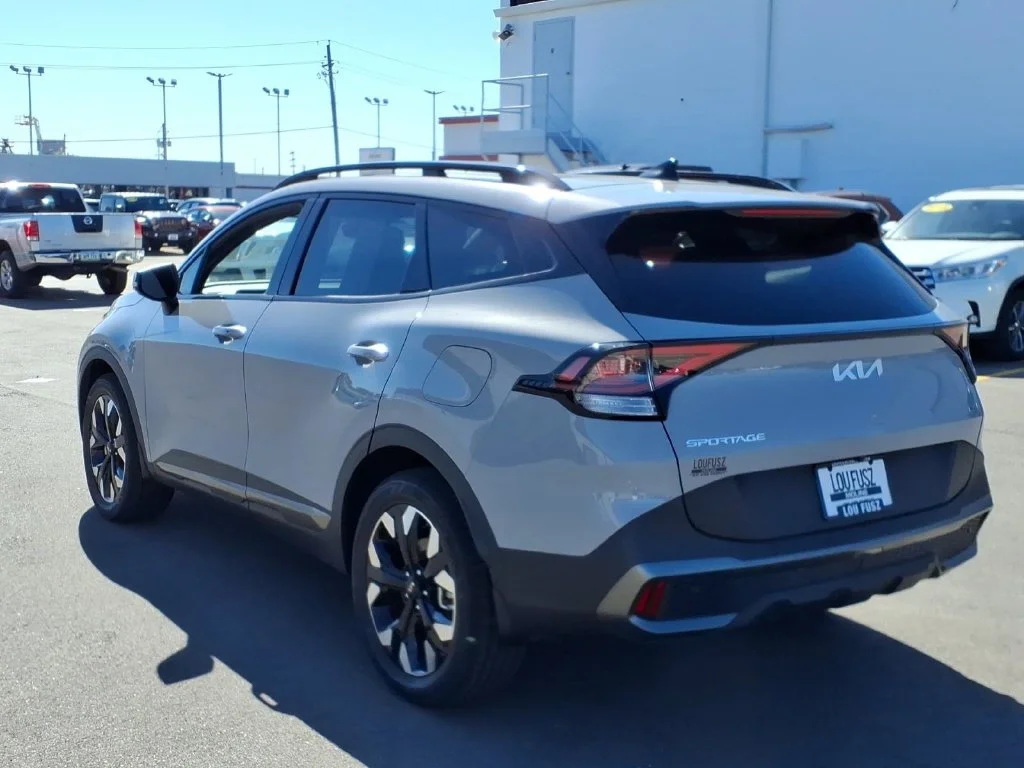 Used 2024 Gray Kia X-Line image 8