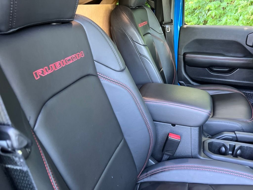 Used 2025 Blue Pearl Jeep Rubicon X image 4