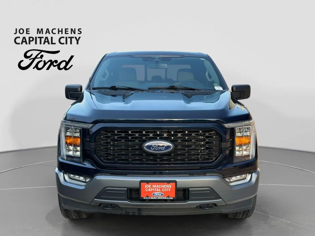 Used 2023 Blue Ford XLT image 10