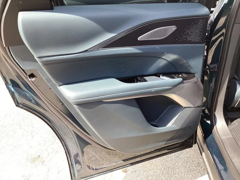 2026 Cadillac LYRIQ Signature Luxury - Photo 9