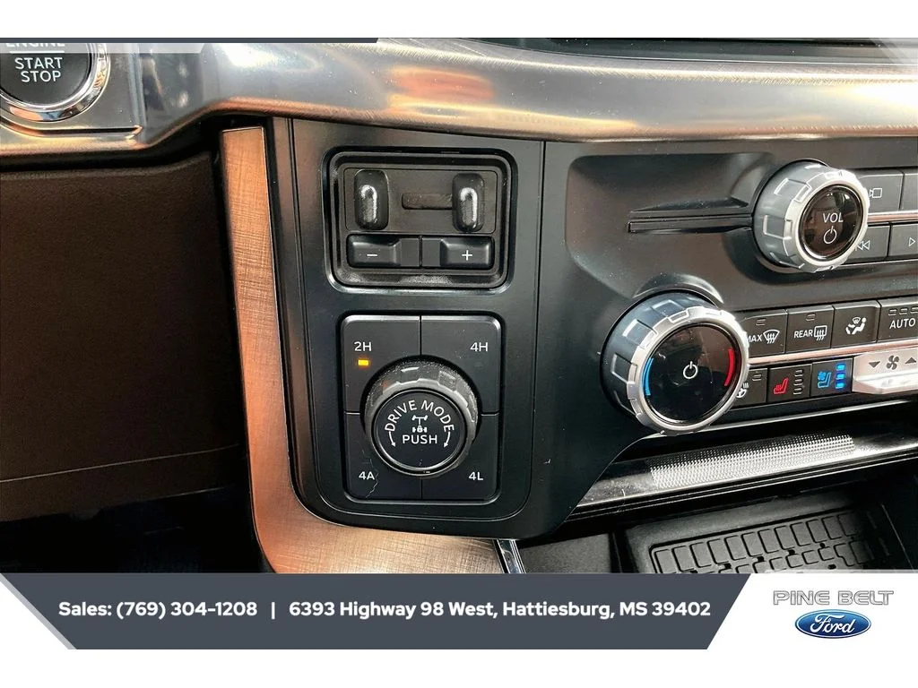 Used 2025 Star White Ford King Ranch image 23