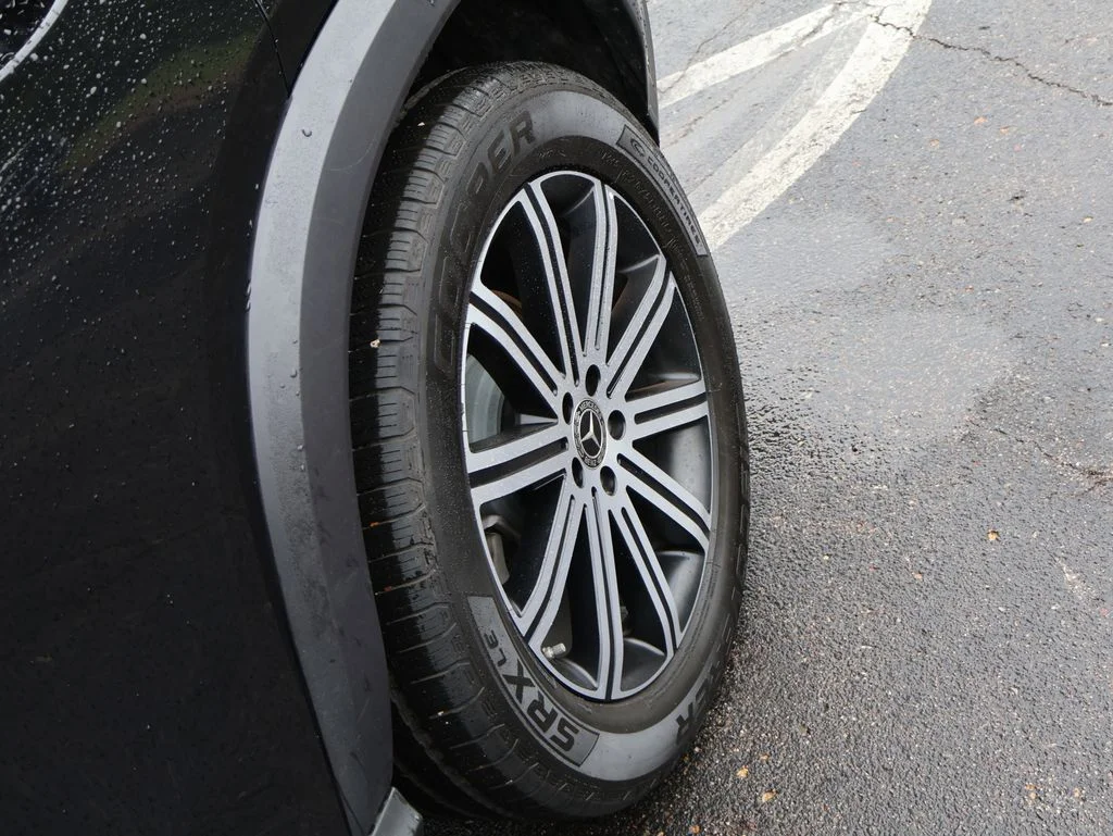 Used 2025 Black Mercedes-Benz GLE 350 image 43
