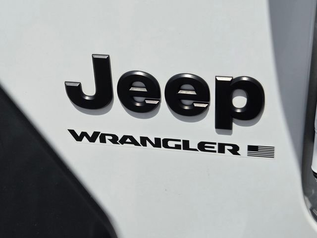 Used 2024 White Jeep Sport S image 34