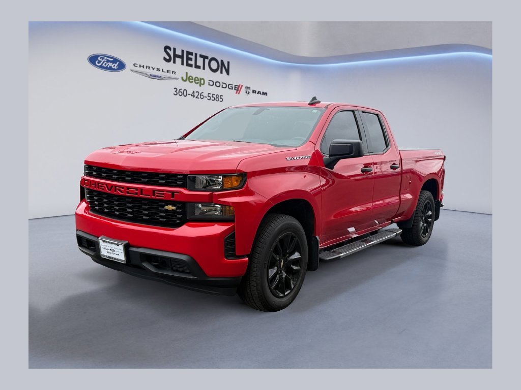 Used 2022 Red Chevrolet Custom image 1