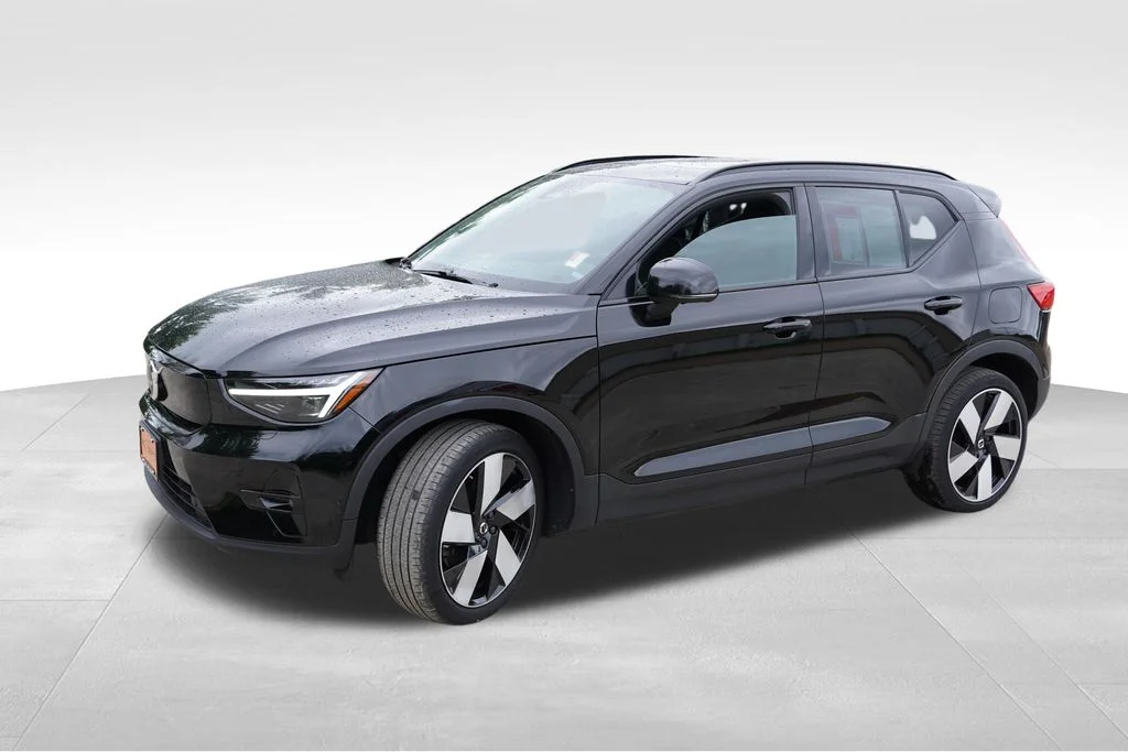 Used 2023 Black Volvo Ultimate image 10