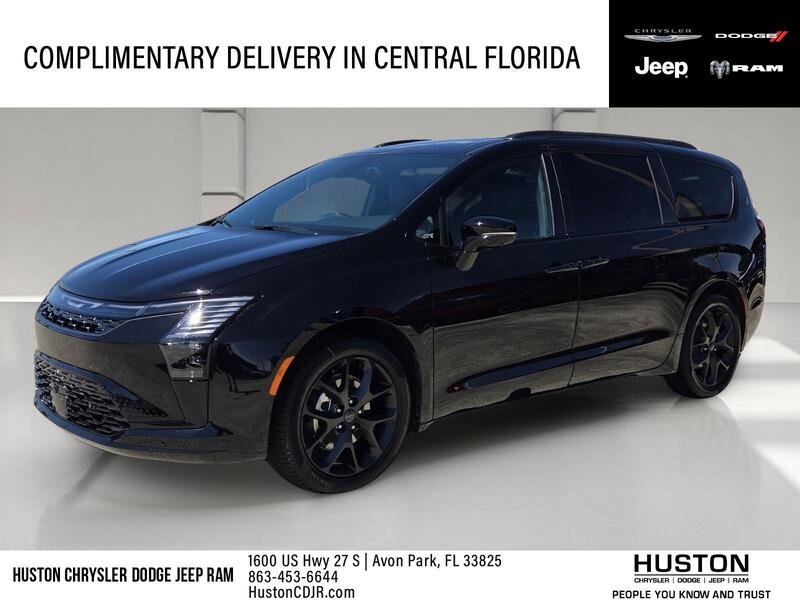 New 2027 Diamond Black Crystal Pearl-Coat Exterior Paint Chrysler LIMITED FWD image 1