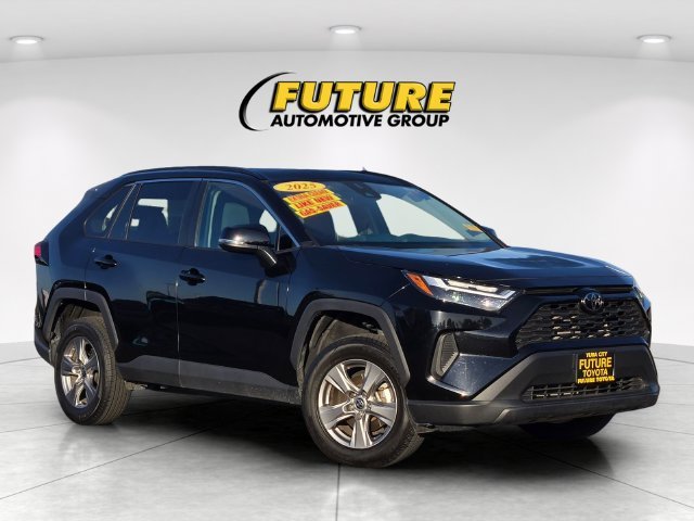 Used 2025 Black Toyota XLE image 1