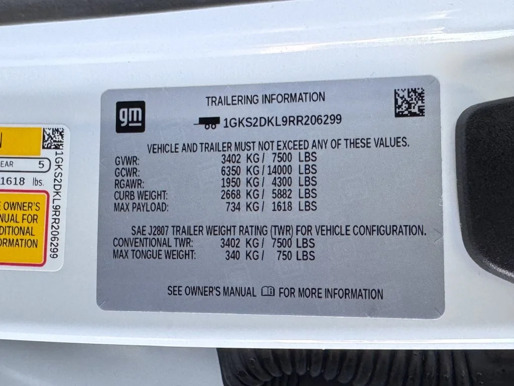 2024 GMC Yukon Denali - Photo 11