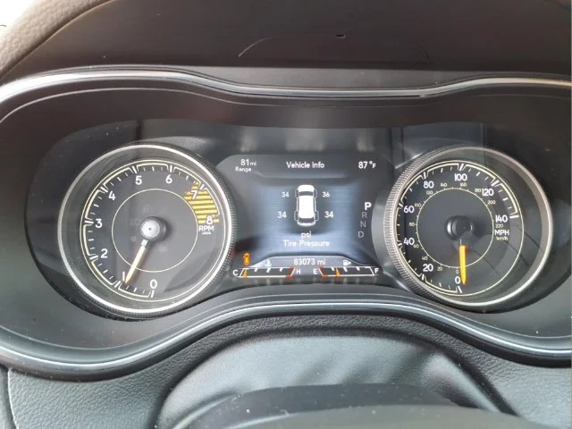 Used 2019 Gray Jeep Limited image 23
