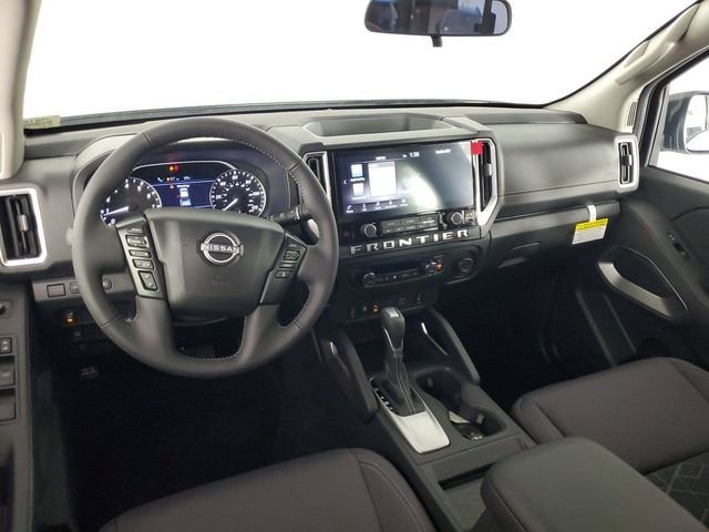 New 2026 Glacier White Nissan Crew Cab SV image 15