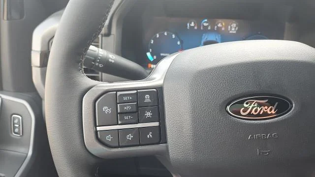 New 2026 Agate Black Metallic Ford XLT 4WD image 39