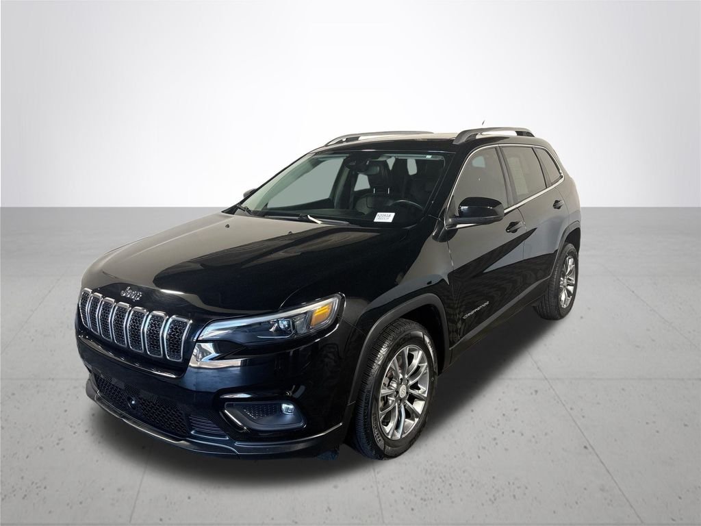 Used 2021 Diamond Black Jeep Latitude Lux image 2