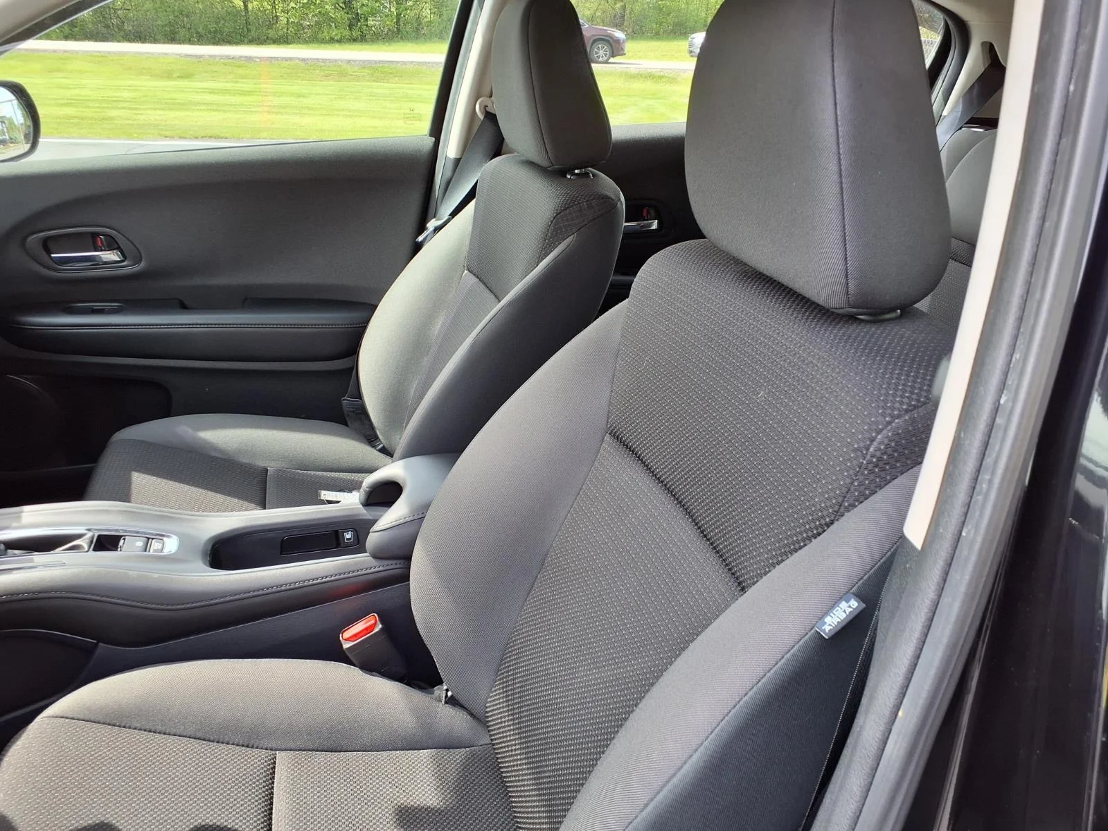 Used 2022 Black Honda LX image 9