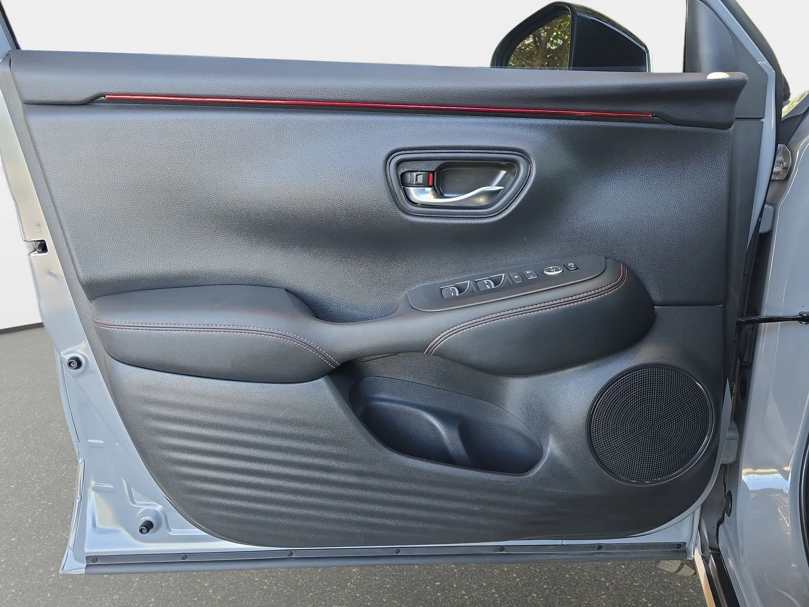 Certified Used 2024 Urban Gray Pearl Honda Sport image 27