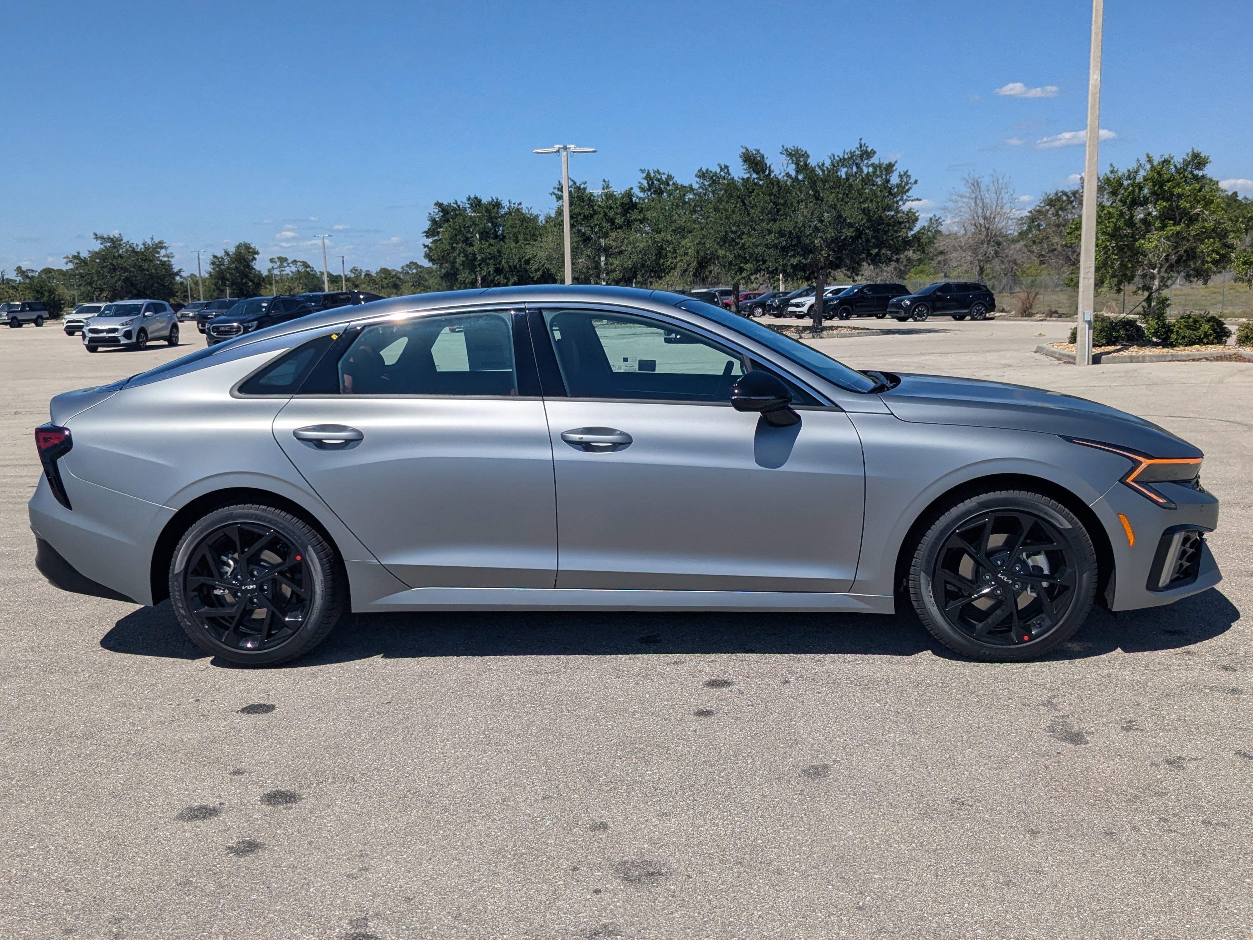 New 2026 Steel Matte Gray Kia GT-Line FWD image 4