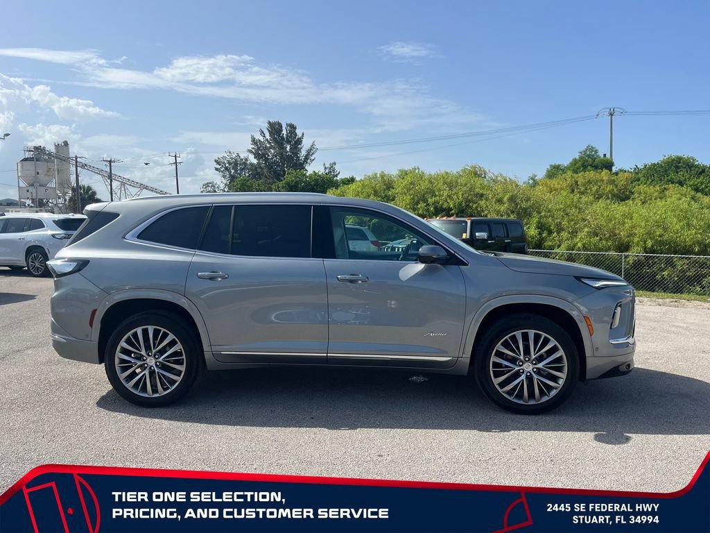 2026 Buick Enclave Avenir - Photo 8