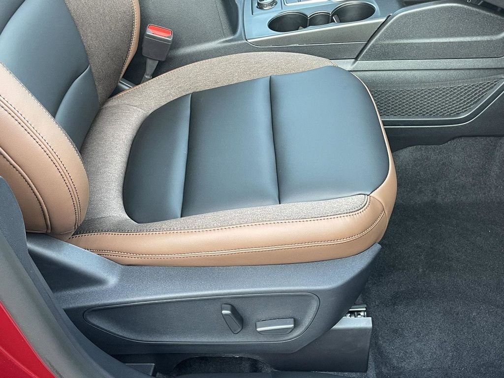 New 2025 Ruby Red Metallic Tinted Clearcoat Ford Outer Banks® image 16