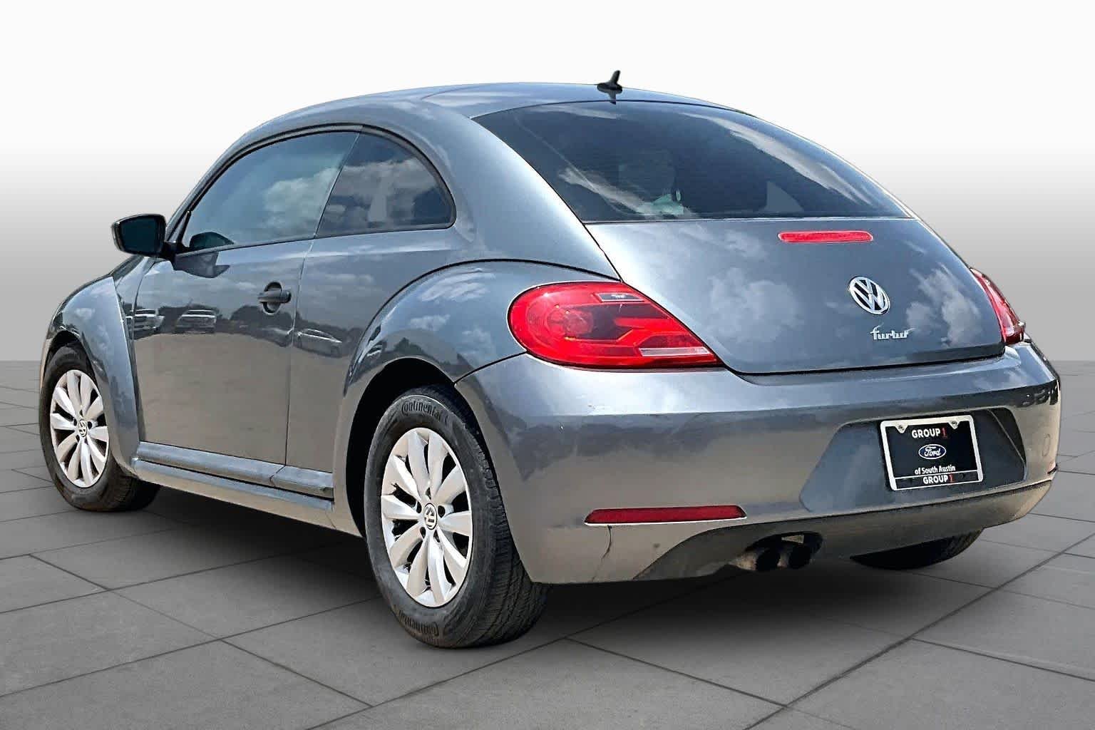 Used 2016 Platinum Gray Metallic Volkswagen 1.8T Fleet Edition image 12