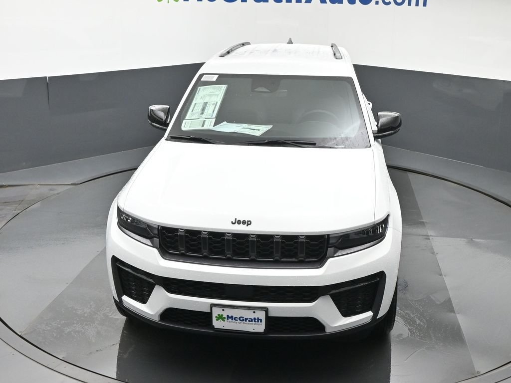 New 2026 Bright White Clear-Coat Exterior Paint Jeep Altitude image 26