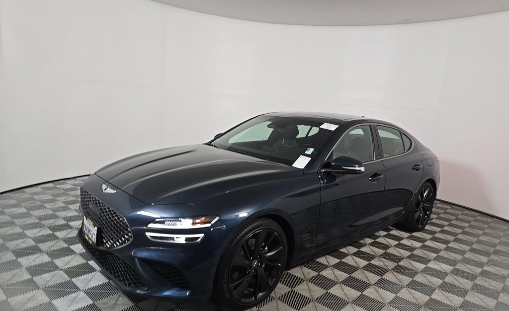 2023 Genesis G70 2.0T Standard's photo