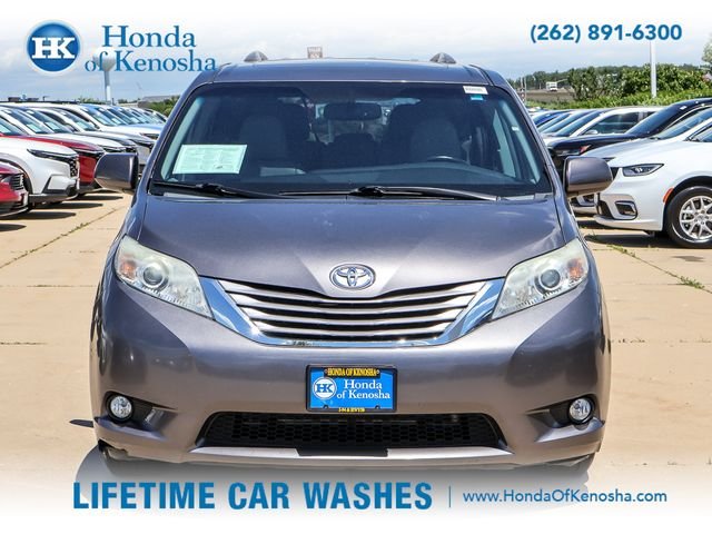 Used 2015 Predawn Gray Mica Toyota XLE image 8