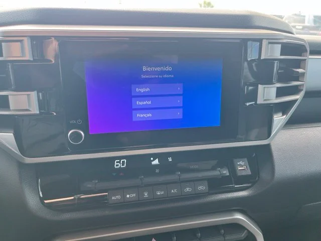 Used 2025 White Toyota SR5 image 12