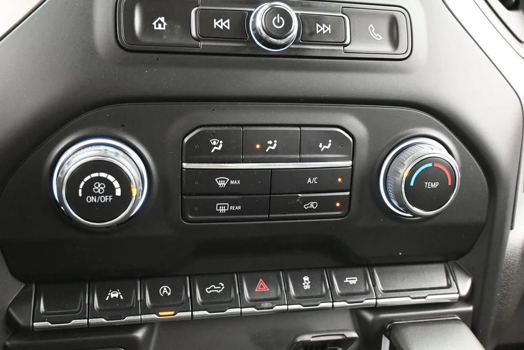Used 2024 Slate Gray Metallic Chevrolet Custom image 25