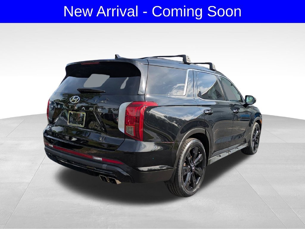 Used 2023 Black Hyundai XRT image 3