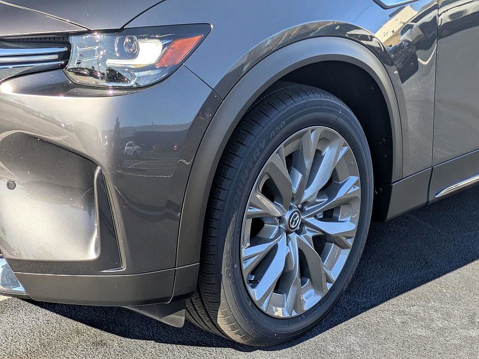 2026 Mazda CX-90 Premium Plus Package - Photo 9