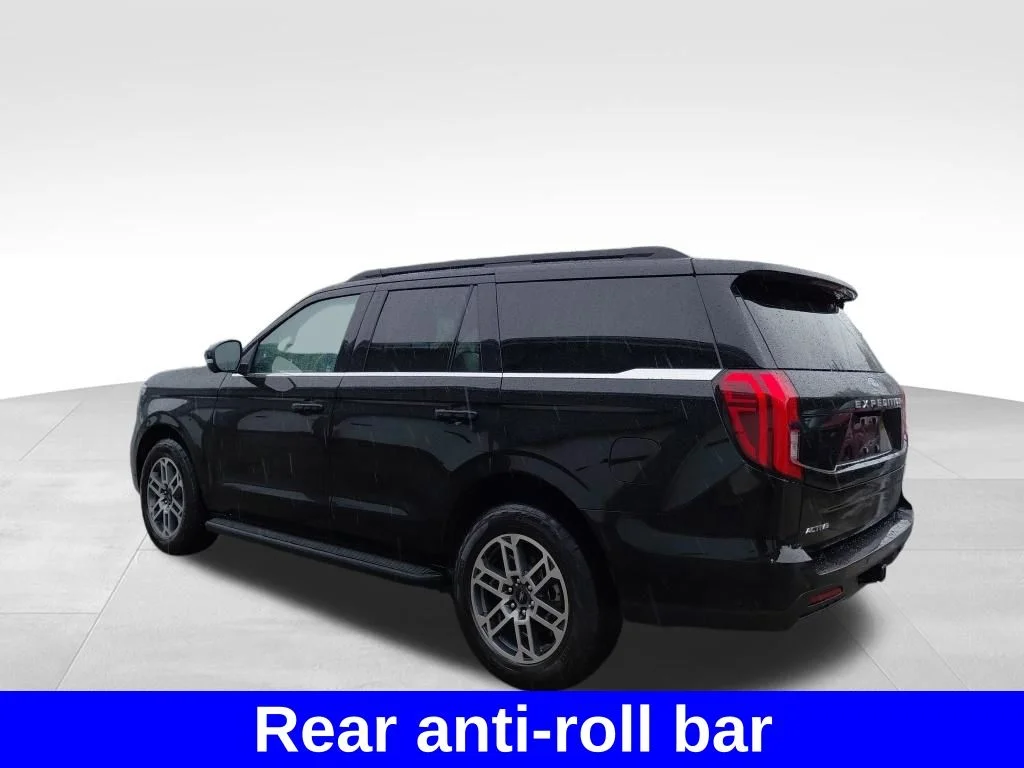 Used 2025 Black Metallic Ford Active image 13
