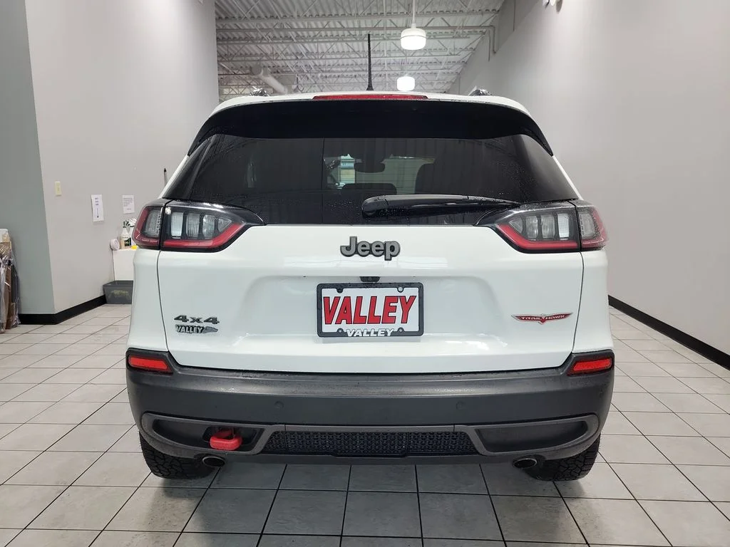 Used 2022 White Jeep Trailhawk image 10